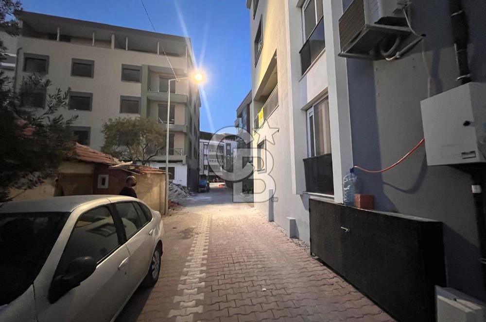 MENEMEN KOYUNDERE GAZİ MAHALLESİ’NDE MERKEZİ KONUMDA KİRALIK 2+1 DAİRE