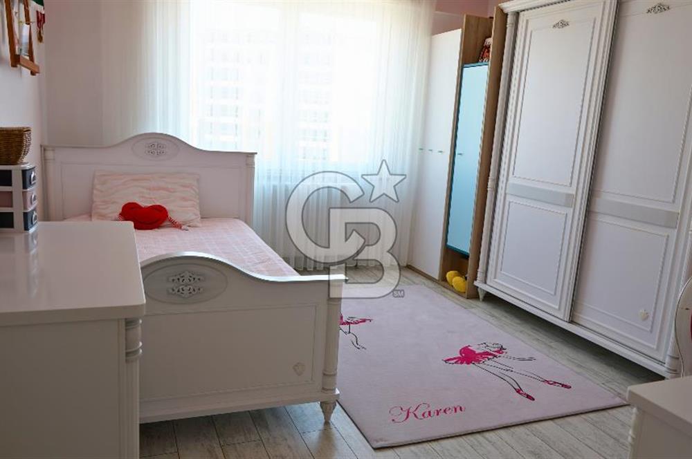 Nilüfer Beşevler'de Geniş 5+1 Kiralık Lüks Daire