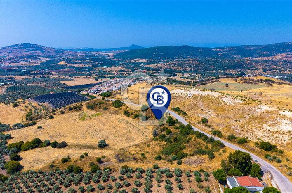 FOÇA KOCAMEHMETLERDE 325M ANA YOL CEPHELİ 12.641 M² ÖZEL ARAZİ