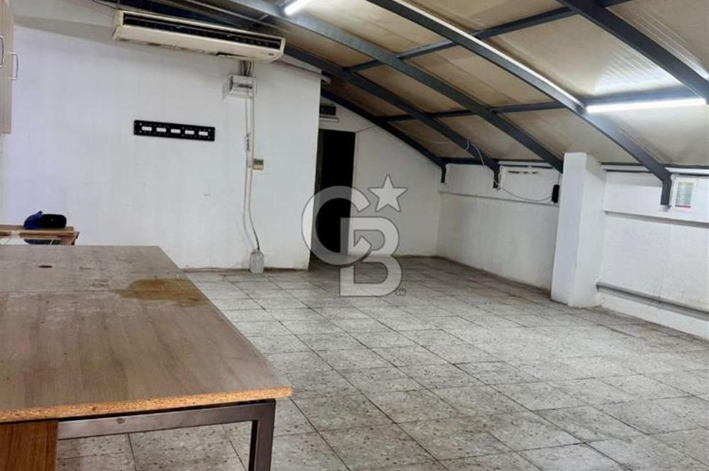 Sultanbeyli Aytop Gıda Sitesi'nde Net 950 m2 Satılık 4'er Katlı Dubleks Bina