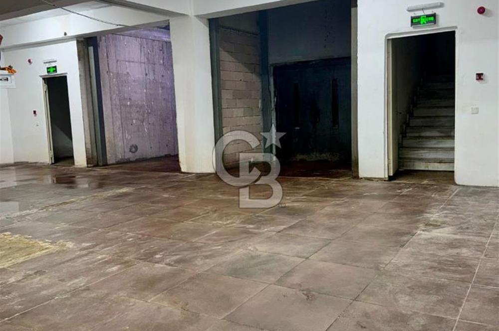 Sultanbeyli Aytop Gıda Sitesi'nde Net 950 m2 Satılık 4'er Katlı Dubleks Bina