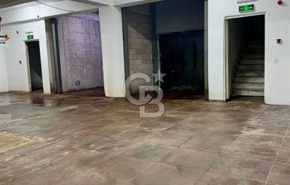 Sultanbeyli Aytop Gıda Sitesi'nde Net 950 m2 Satılık 4'er Katlı Dubleks Bina