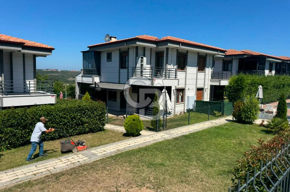 Şile Meşrutiyet Mah 3+1 Eşyalı Satılık Villa