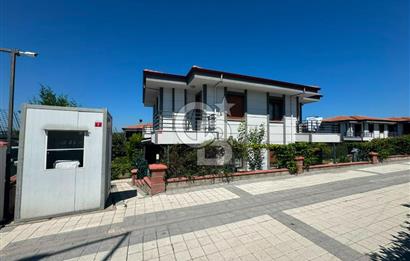 Şile Meşrutiyet Mah 3+1 Eşyalı Satılık Villa