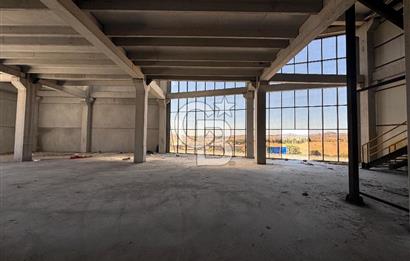 CB KİNG'DEN ATATEPE SANAYİ SİTESİ'NDE 1050m² KİRALIK İŞ YERİ