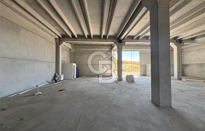 CB KİNG'DEN ATATEPE SANAYİ SİTESİ'NDE 1050m² KİRALIK İŞ YERİ