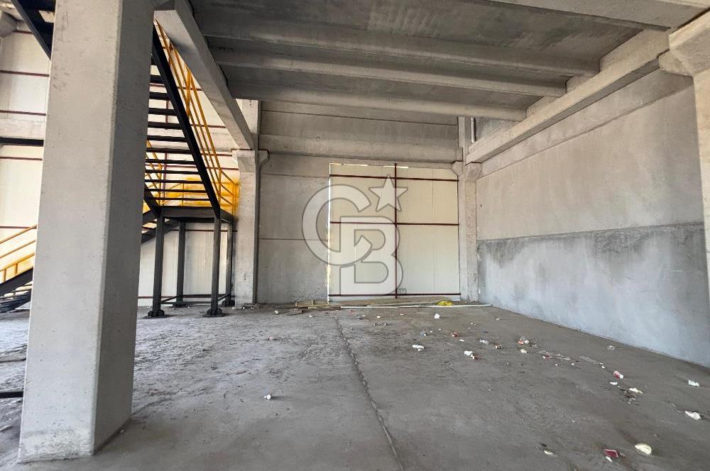 CB KİNG'DEN ATATEPE SANAYİ SİTESİ'NDE 1050m² KİRALIK İŞ YERİ