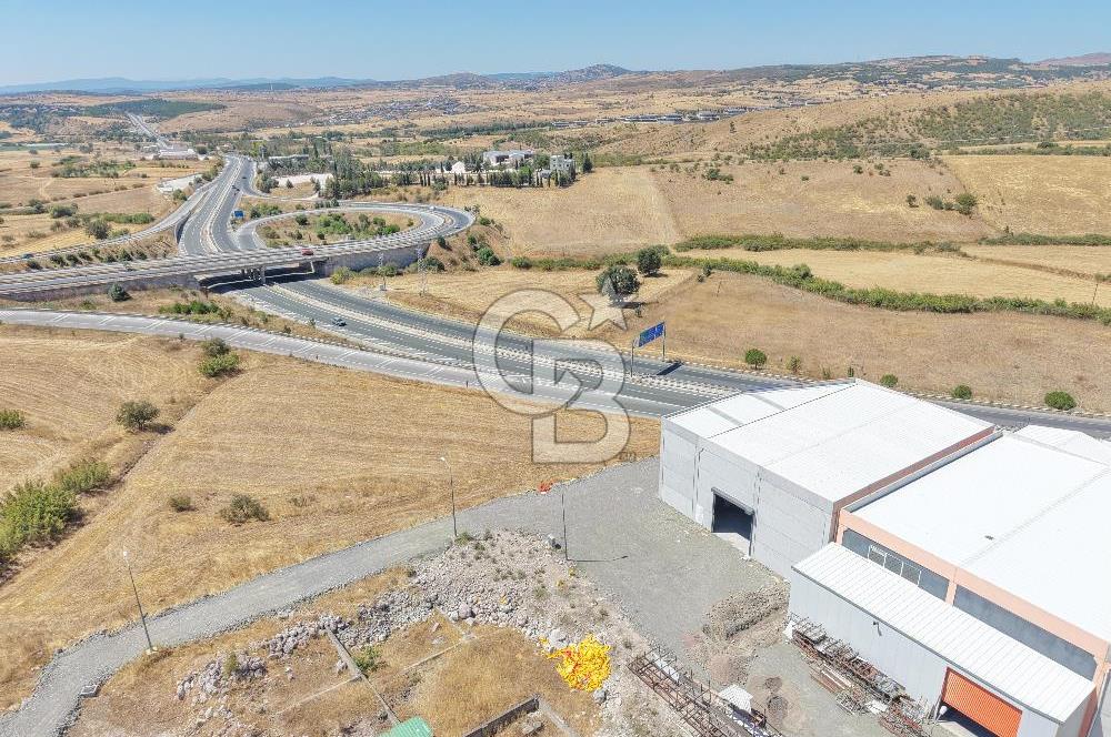 CB KİNG'DEN ATATEPE SANAYİ SİTESİ'NDE 1050m² KİRALIK İŞ YERİ