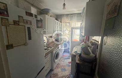 BAYRAMPAŞA KOCATEPE'DE CADDE ÜZERİ SATILIK DAİRE
