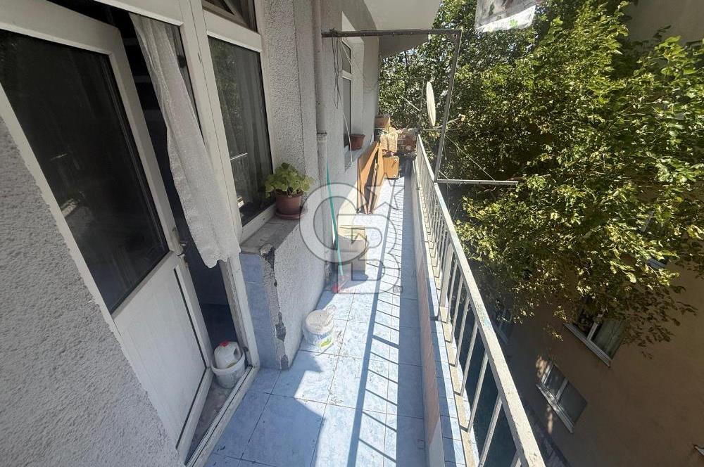 BAYRAMPAŞA KOCATEPE'DE CADDE ÜZERİ SATILIK DAİRE