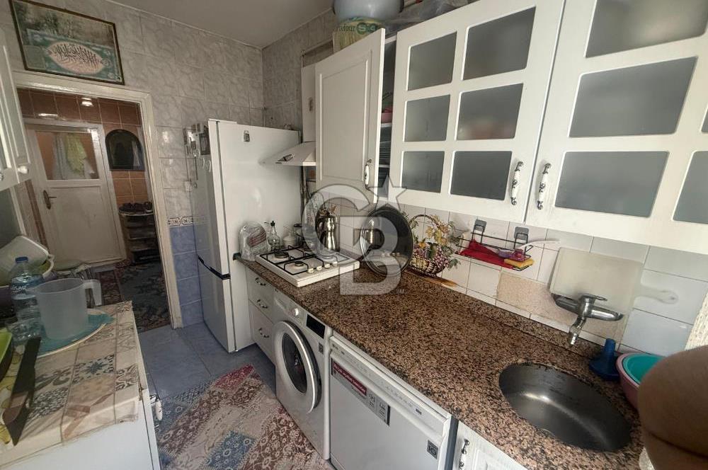 BAYRAMPAŞA KOCATEPE'DE CADDE ÜZERİ SATILIK DAİRE