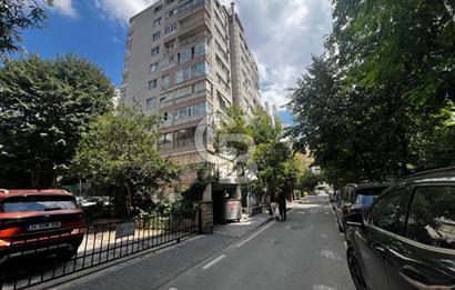 KADIKÖY FENERYOLU GAZİ MUHTARPAŞA SOKAĞI KİRALIK 3+1