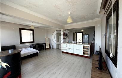 Karaburun Kösedere'de 1.731 m2 Arazi İçinde 2 Adet Yazlık Ev