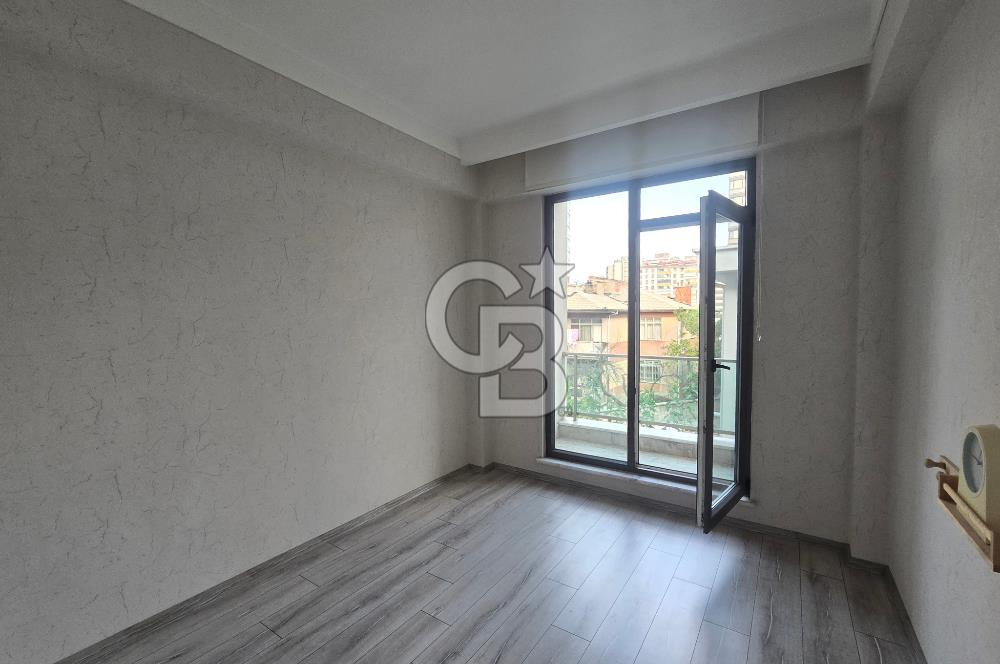 COLDWELL BANKER'DAN HARİKA KONUMLU KİRALIK 2+1 DAİRE