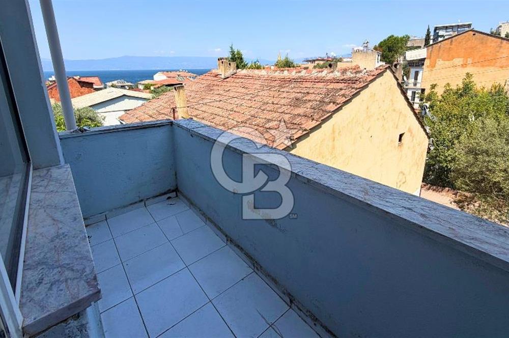 Kurşunlu'da Deniz Ve Orman Manzaralı Geniş Bahçeli Villa