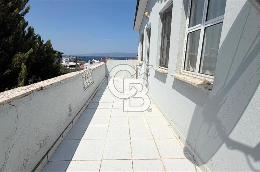 Kurşunlu'da Deniz Ve Orman Manzaralı Geniş Bahçeli Villa
