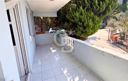 Kurşunlu'da Deniz Ve Orman Manzaralı Geniş Bahçeli Villa