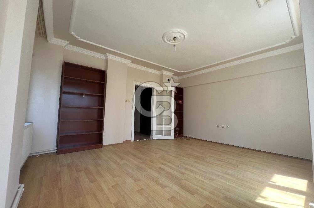 YALOVA ÇİFTLİKKÖY'DE GENİŞ, FERAH VE AYDINLIK SATILIK 3+1 DAİRE​