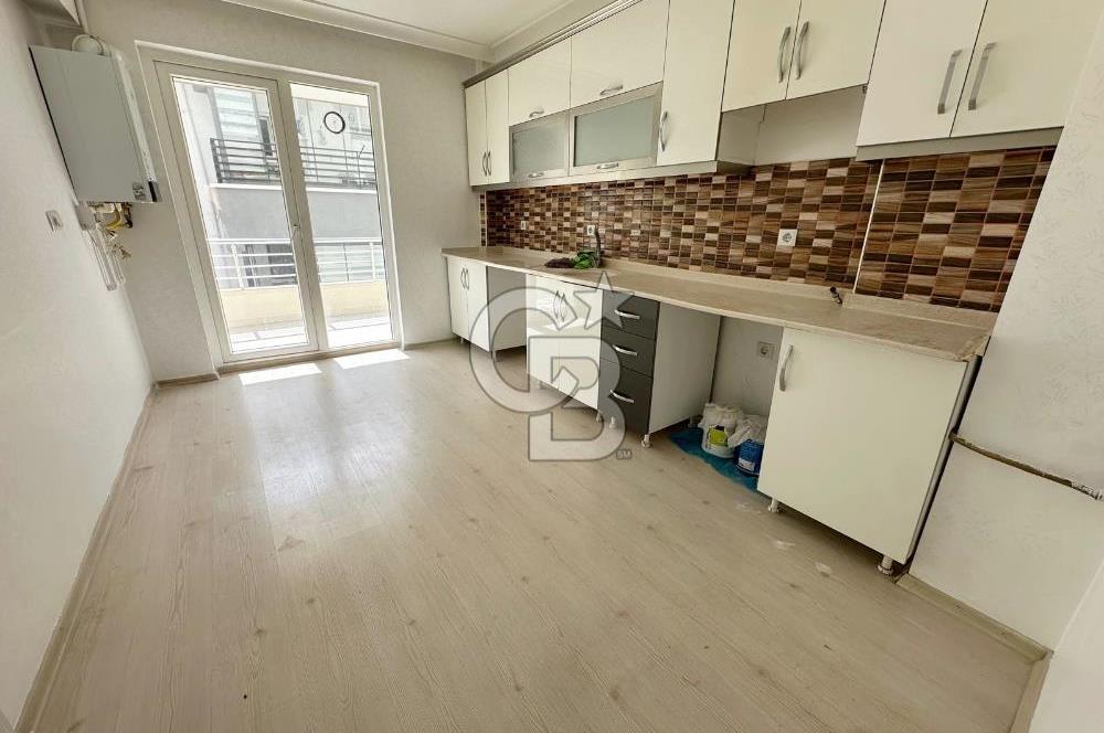 NATOYOLU CADDE DİBİ ASANSÖRLÜ ARA KAT KİRALIK 3+1 DAİRE