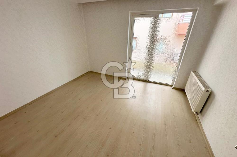 NATOYOLU CADDE DİBİ ASANSÖRLÜ ARA KAT KİRALIK 3+1 DAİRE