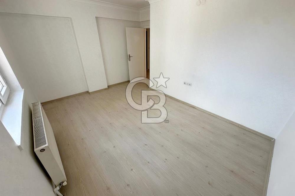 NATOYOLU CADDE DİBİ ASANSÖRLÜ ARA KAT KİRALIK 3+1 DAİRE