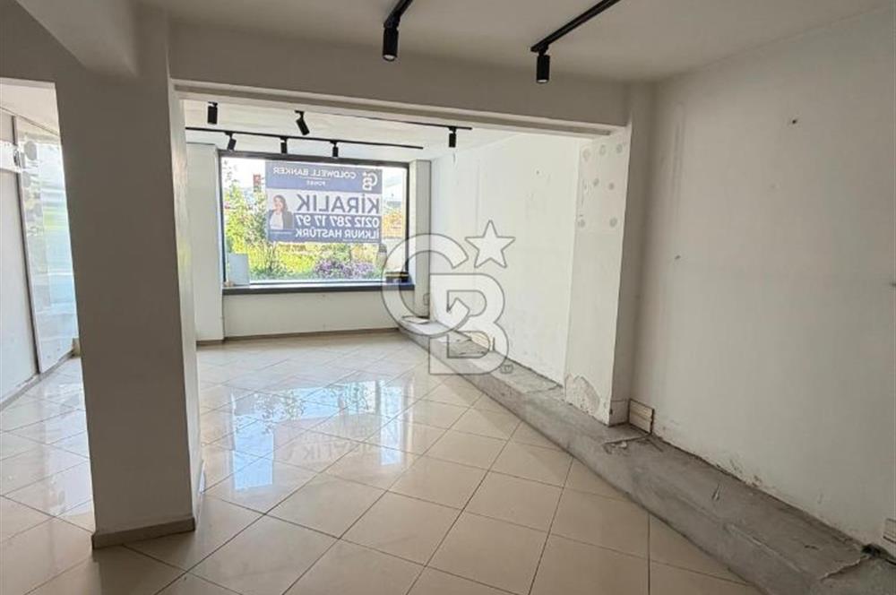 Arnavutköy Sahile Adım Mesafede Ofis/Mağazaya Uygun Dükkan