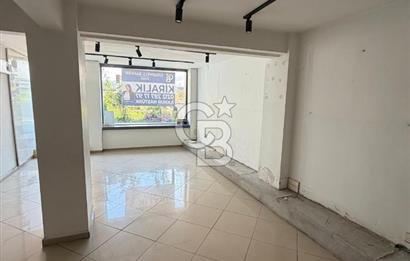 Arnavutköy Sahile Adım Mesafede Ofis/Mağazaya Uygun Dükkan