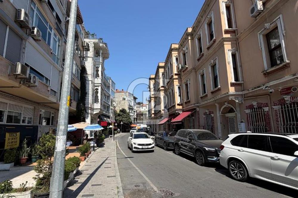Arnavutköy Sahile Adım Mesafede Ofis/Mağazaya Uygun Dükkan