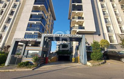 Mutlukent & Çayırova sınırı havuzlu site'de satılık 2+1