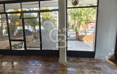 Karşıyaka Bostanlı Kiralık 45 m2 Köşe Dükkan
