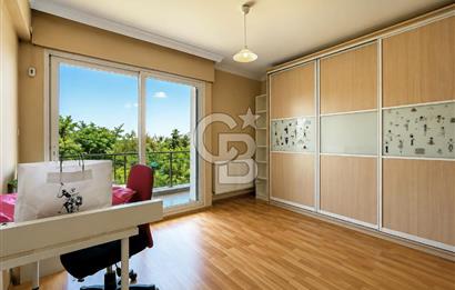 Urla Şirinkent Mah Doktorlar Sitesi Geniş Bahçeli Kiralık Villa