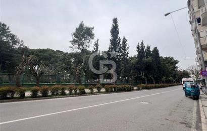 KAHRAMANLAR’DA FUAR CEPHELİ CADDE ÜZERİNDE 37 m² KİRALIK DÜKKAN