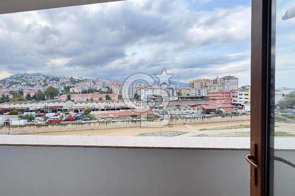 SÖĞÜTLÜ PANORAMA SİTESİNDE 3+1 DENİZ MANZARALI DAİRE