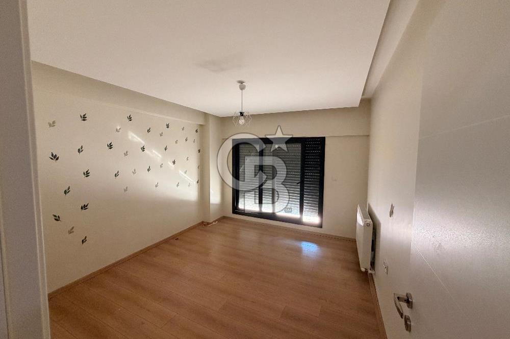 Yeni mahallede çiğli devlet hastanesinyakını kiralık 4+1