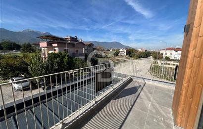 Yenişehir Yürüyüş Yolu 65M² Satılık Ofis