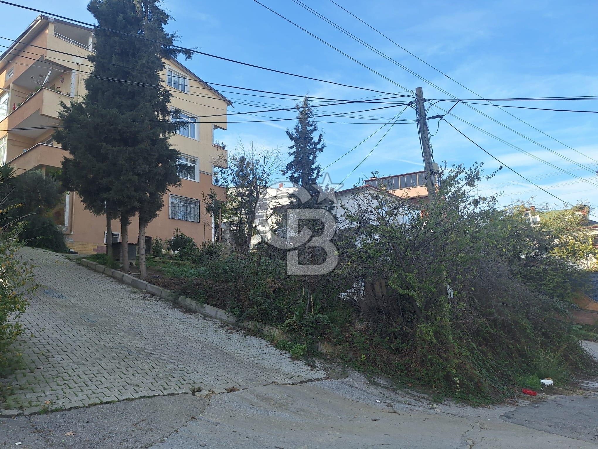 GEBZE İSTASYON ESKİHİSARDA 219 m² KÖŞE PARSEL ARSA
