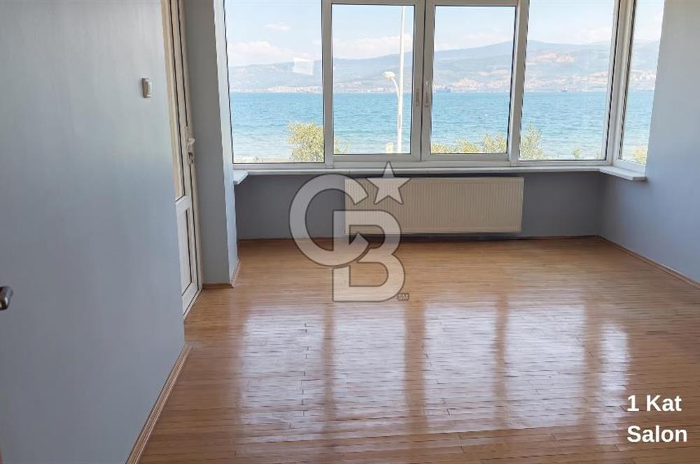 Denize Sıfır Hayalinizdeki Panoramik 5+1 Müstakil Villa