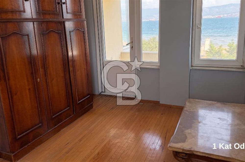 Denize Sıfır Hayalinizdeki Panoramik 5+1 Müstakil Villa