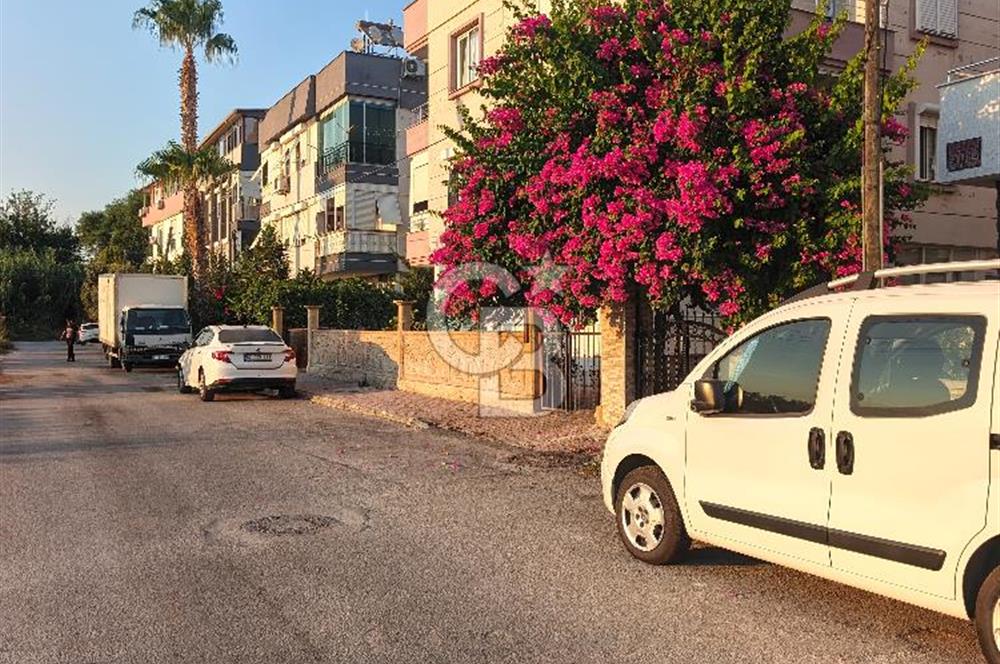 Antalya Muratpaşa Güzeloba'da Satılık 2+1 Doğal Gazlı Daire