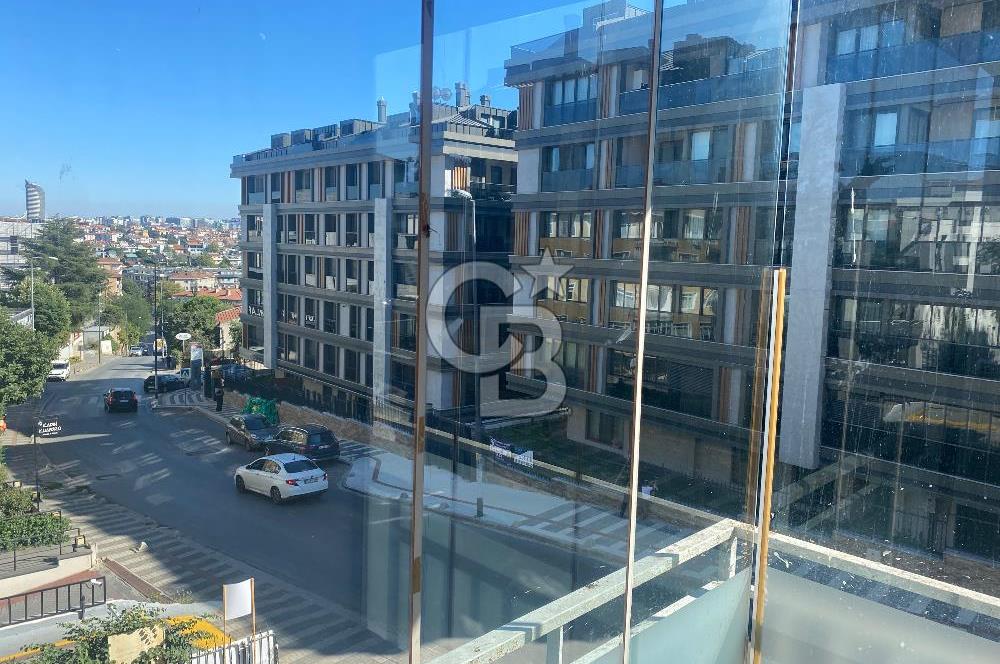 ÜSKÜDAR BARBAROS MAHALLESİ'NDE OTOPARKLI 3+1 KİRALIK DAİRE