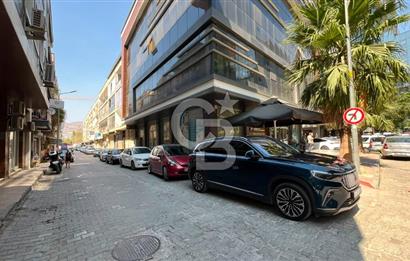 Bayraklı Mansuroğlu'nda 160 m² Full Tadilatlı Doğalgazlı Kiralık Dükkan