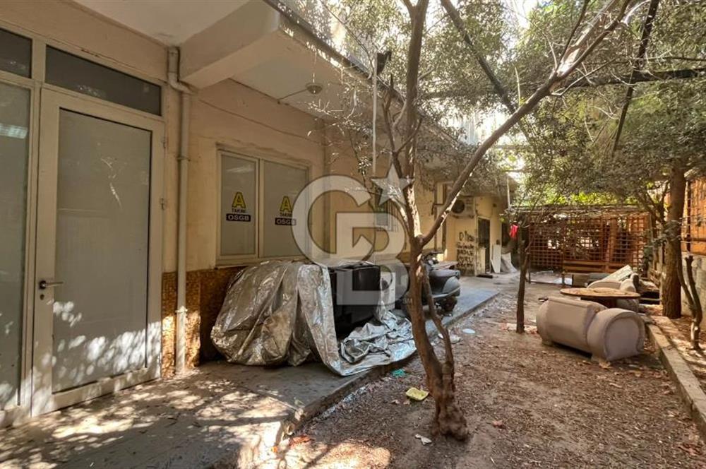 Bayraklı Mansuroğlu'nda 160 m² Full Tadilatlı Doğalgazlı Kiralık Dükkan