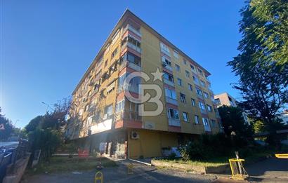 ÜSKÜDAR BARBAROS MAHALLESİ'NDE OTOPARKLI 3+1 KİRALIK DAİRE