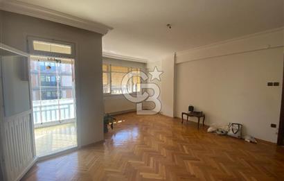 ÜSKÜDAR BARBAROS MAHALLESİ'NDE OTOPARKLI 3+1 KİRALIK DAİRE