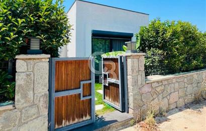 YALIKAVAK DİRMİL' de TEK KATLI MÜSTAKİL HAVUZLU 3+1 VİLLA