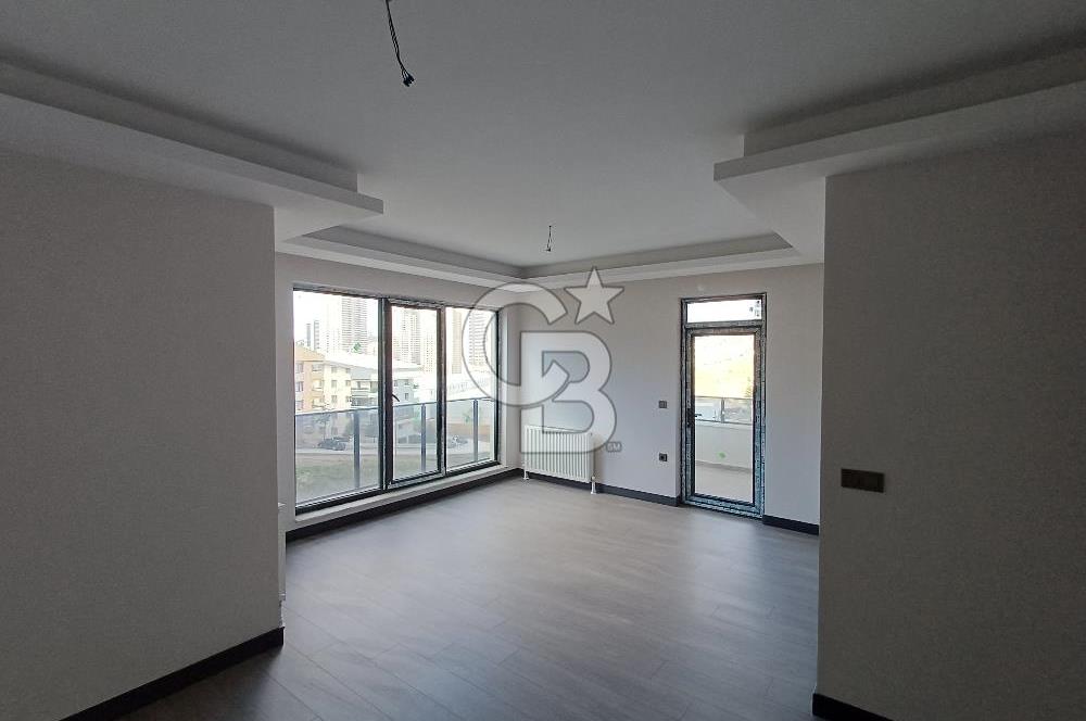 Çankaya Yukarı Dikmen'de satılık 2+1 Güney-Batı Cephe Daire