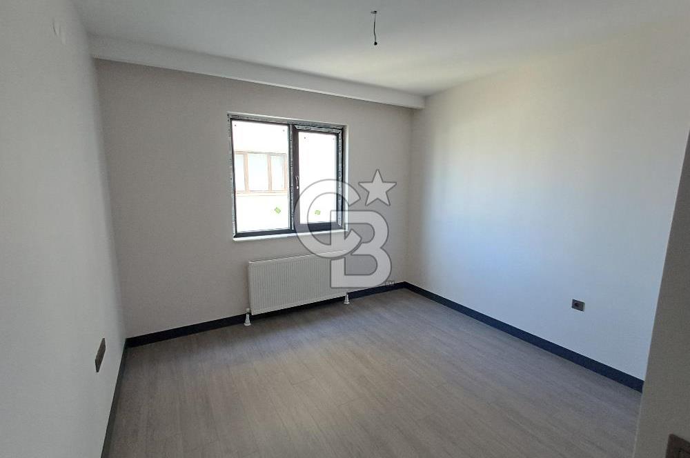 Çankaya Yukarı Dikmen'de satılık 2+1 Güney-Batı Cephe Daire