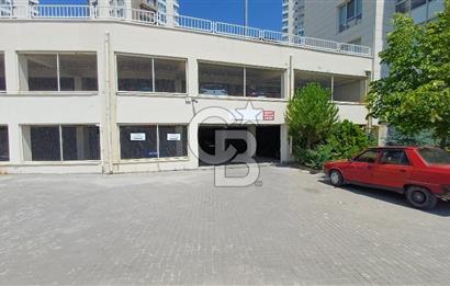 İncek'te Satılık 2+1 Havuzlu Site İçi Lüks Daire