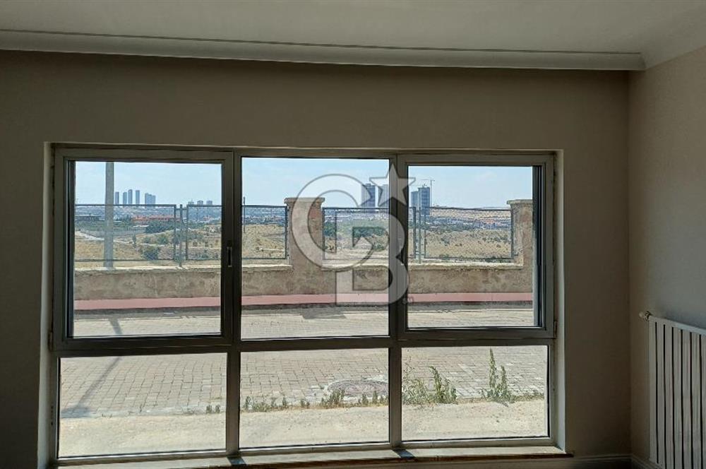İncek'te Satılık 2+1 Havuzlu Site İçi Lüks Daire