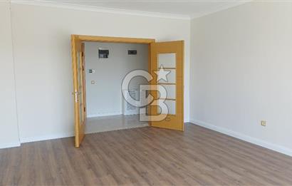 İncek'te Satılık 2+1 Havuzlu Site İçi Lüks Daire